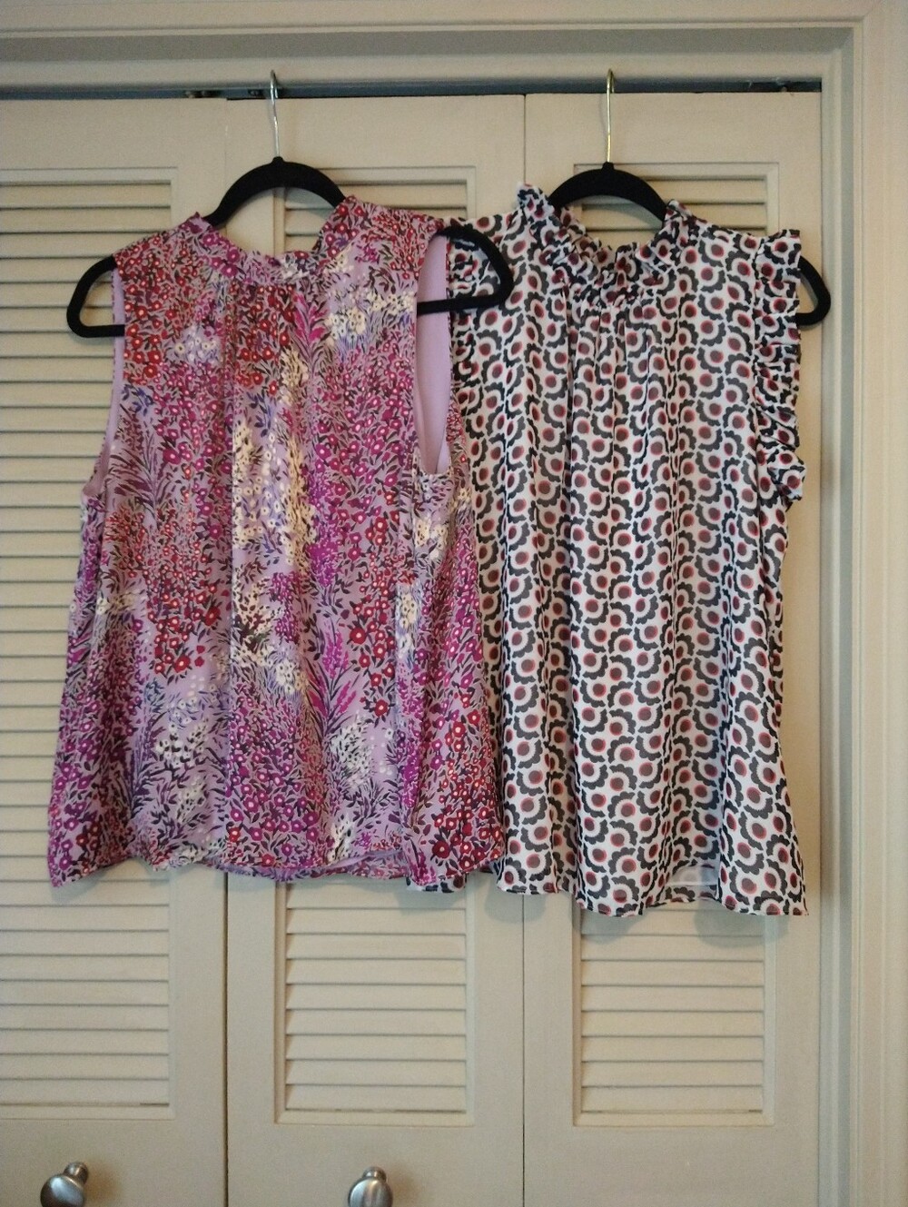 WHBM Silk  +ANN TAYLOR  Sleeveless Tops@ SIZE L